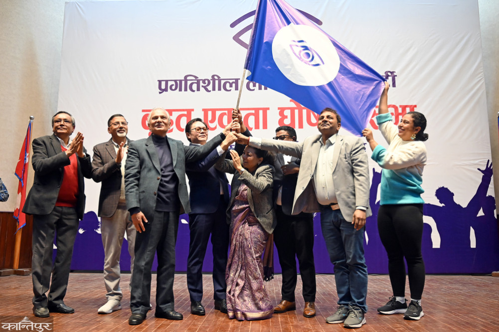 Pralopa declared under Baburam's patronage