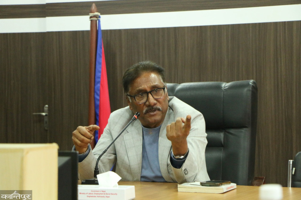 The government is determined to get the workers out of the trap of debt and untimely death: Labor Minister Bhandari