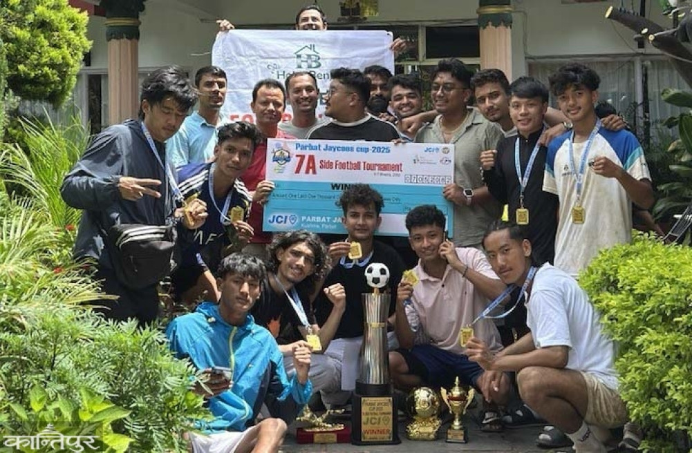 Hotel Benzu lifted the Mount Jessie's Cup title