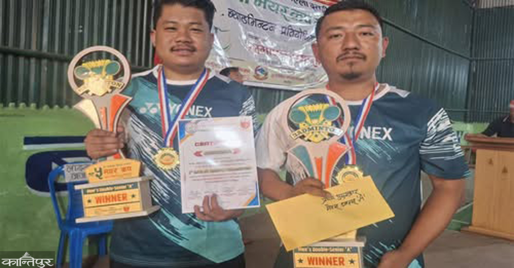 Mayor's Cup Badminton winners awarded