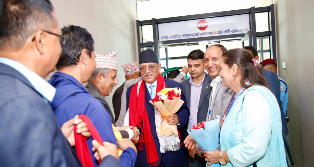 Dahal in Pokhara for Madhyapahari Lokmarg campaign