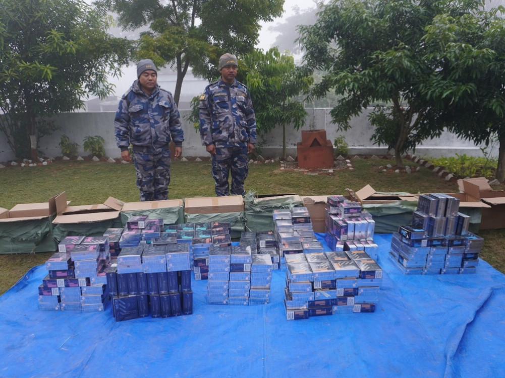 1,800 pieces of bhang seized from Palhinandan