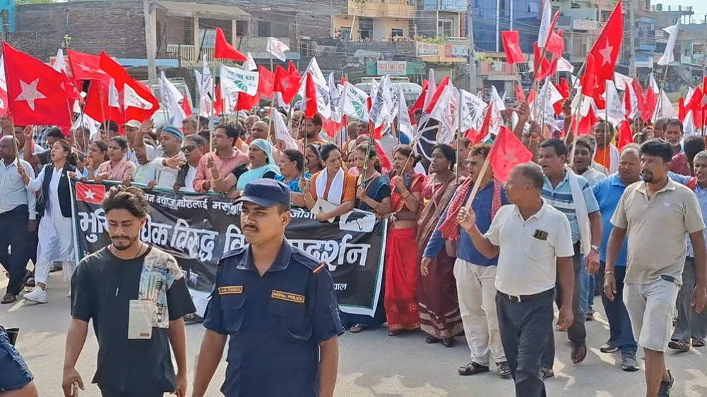 Demonstration in Mirchaiya against the Land Bill