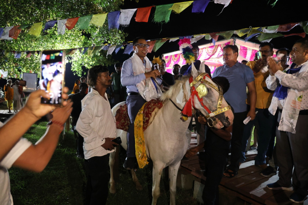Mahabhinishkraman Day is celebrated to commemorate Siddhartha's abandonment of the palace
