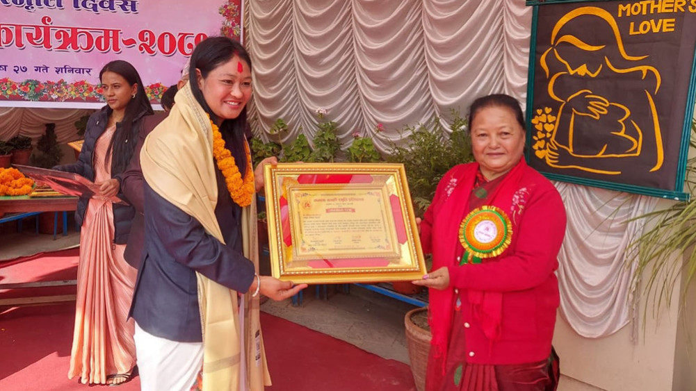 Sagki medalist boxer Lalita honored