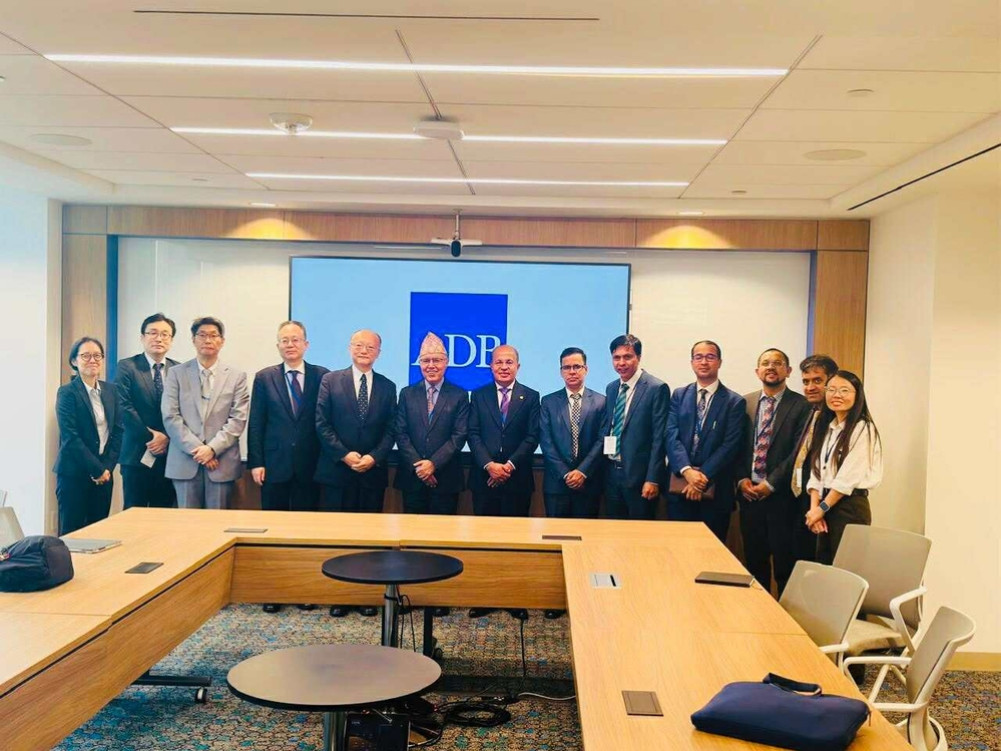 Finance Minister Khanal and ADB President meet in Washington