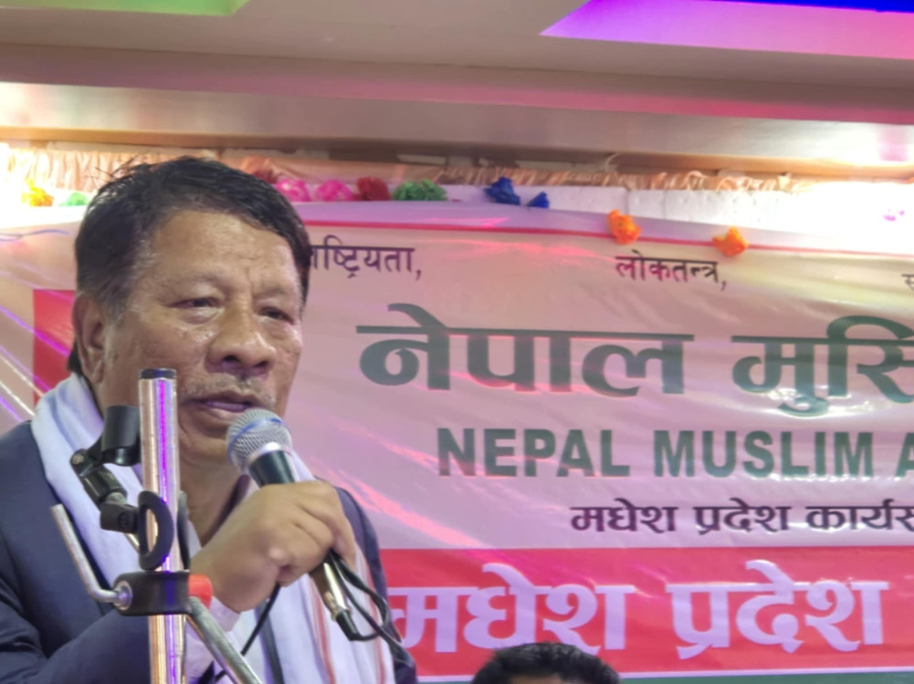 Congress fulfills people's demand for easy livelihood: Singh