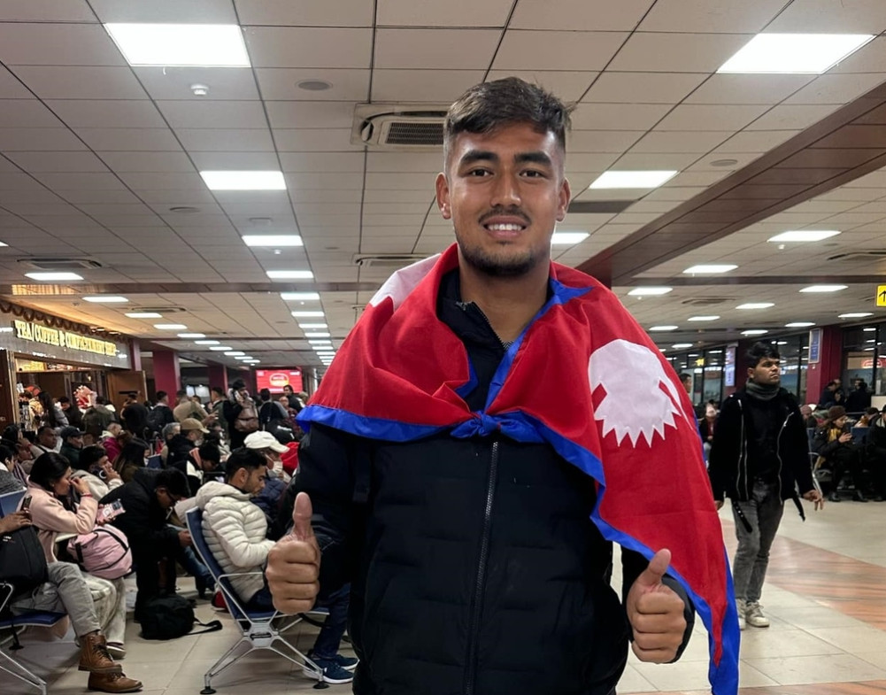 Abhishek will play pro tennis in Japan