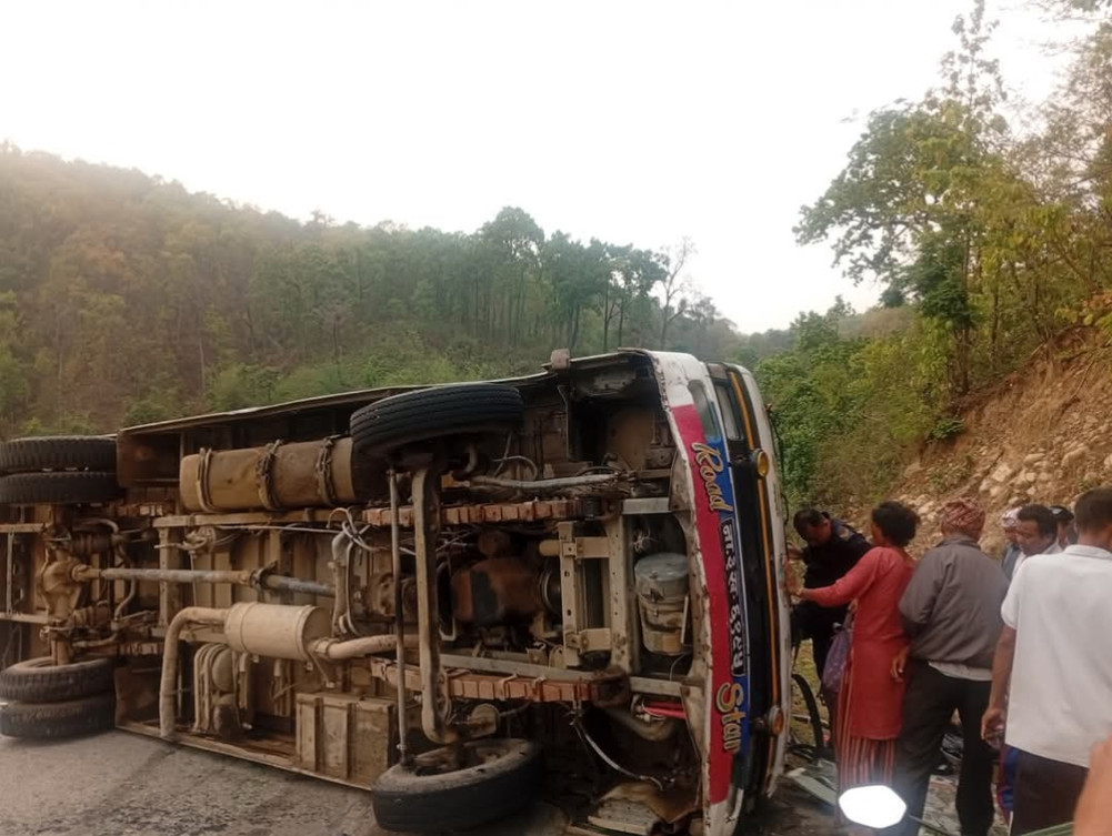 Road accident in Udaipur: One dead, one injured