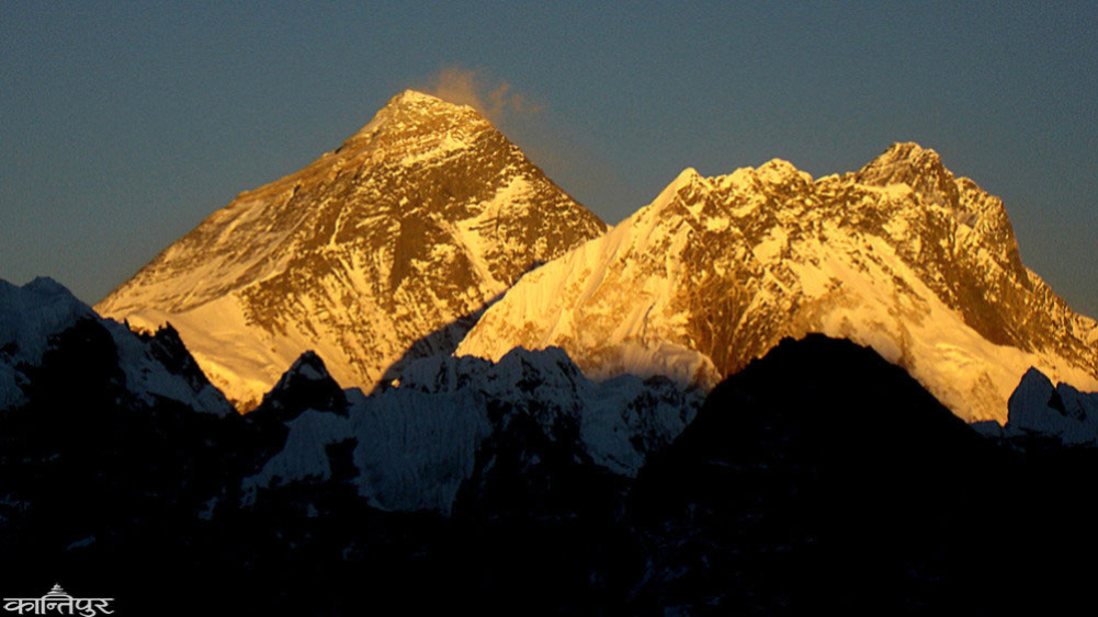 Now foreign climbers who want to climb Mount Everest have to pay up to 15,000 dollars