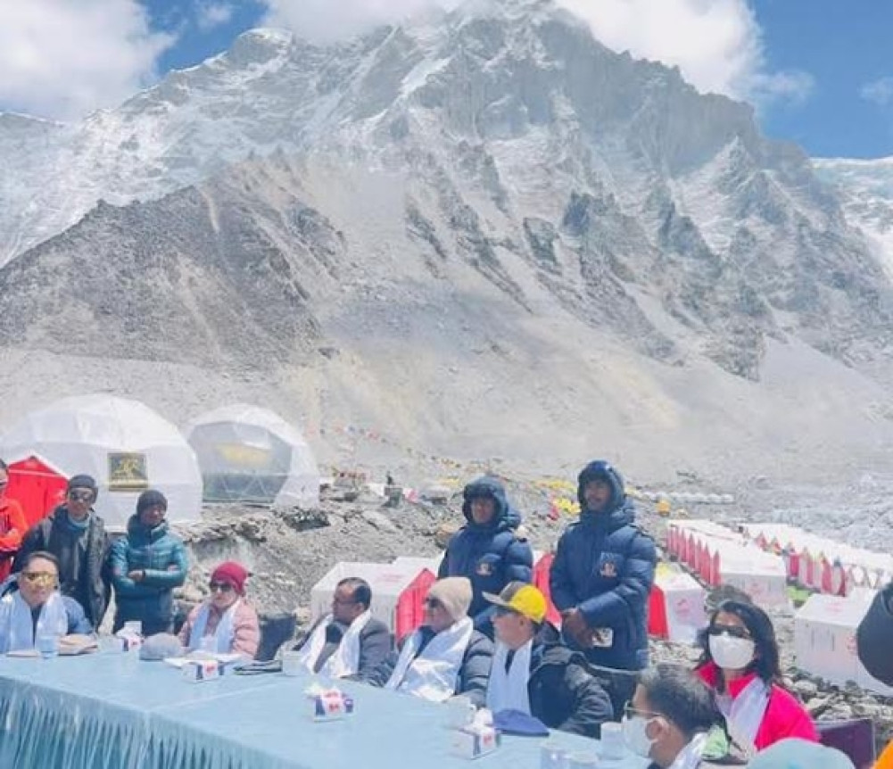 Arohi's demand that the state should increase pressure on the climate issue