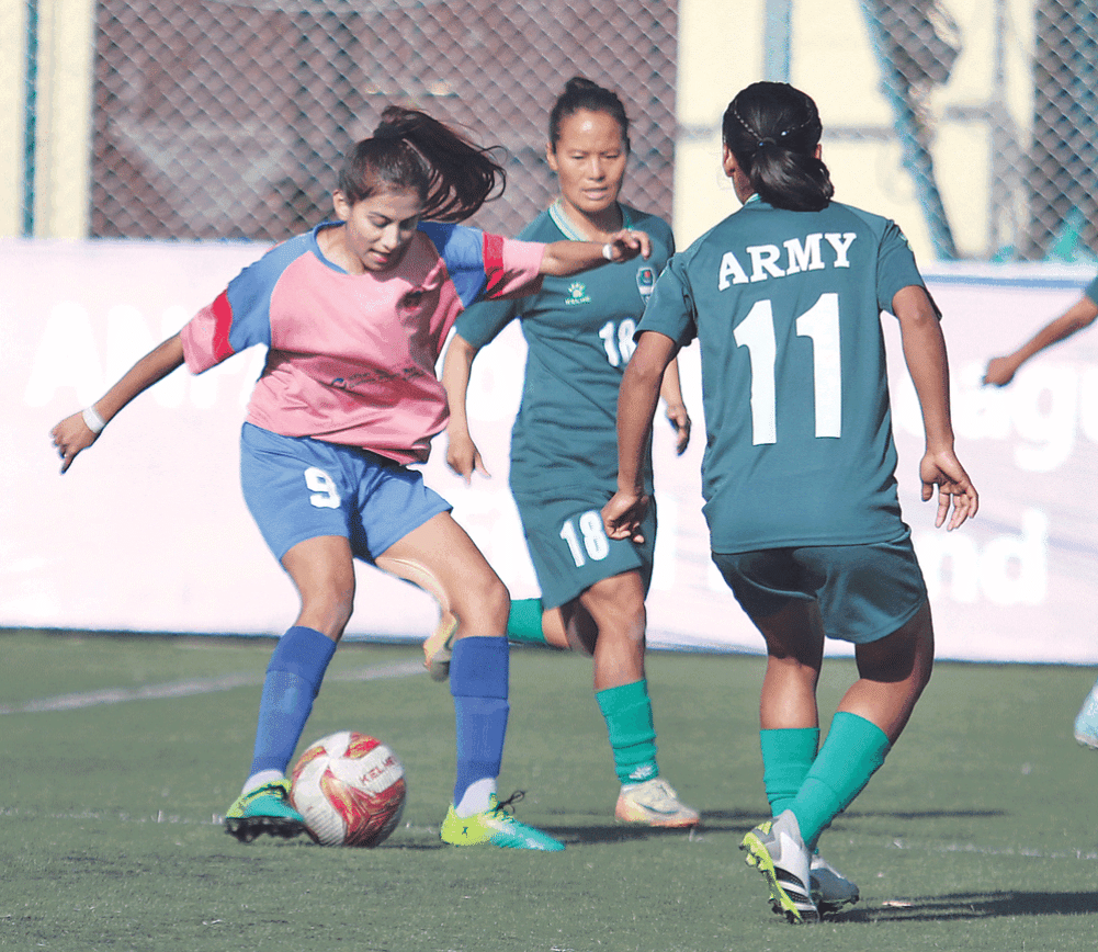 Women's league playoff team confirmed