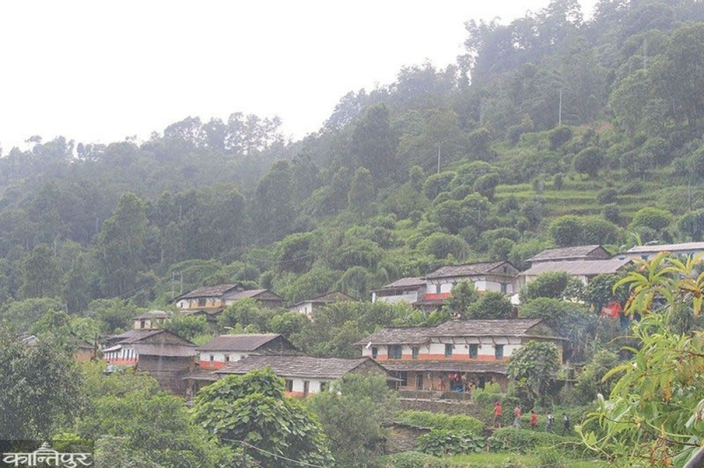 The dilemma of returning to the village