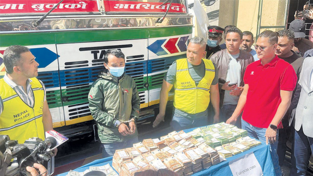 Political 'connection' in 25 crore smuggling