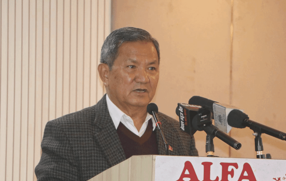 Communication Minister Gurung's request to the local level to stop imposing revenue collection contracts