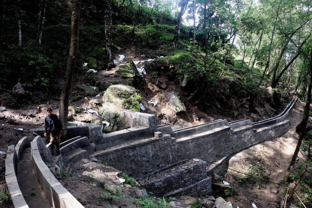 Construction of Odare-Bhandare irrigation canal in Shramdan
