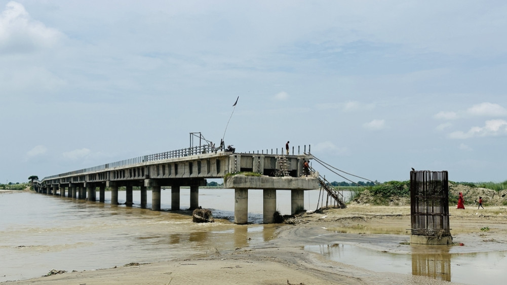 Even after 13 years, Kamala bridge was not built, preparations to break the contract
