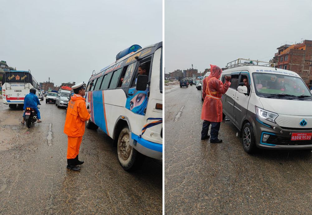 The vehicle going east through Bhaktapur stopped at Jagati