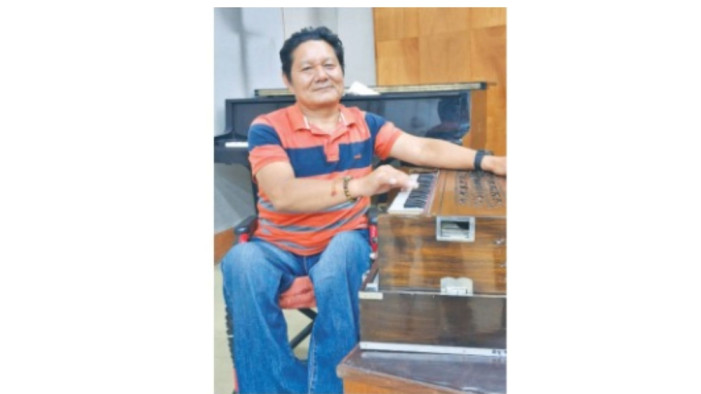 Khadga Garbuja, who sings Salaizo and Yanimaya