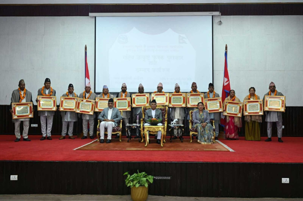 Best farmer award to 14 people