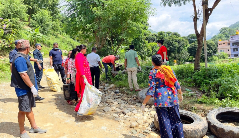 'Clean Friday' campaign to destroy mosquito larvae