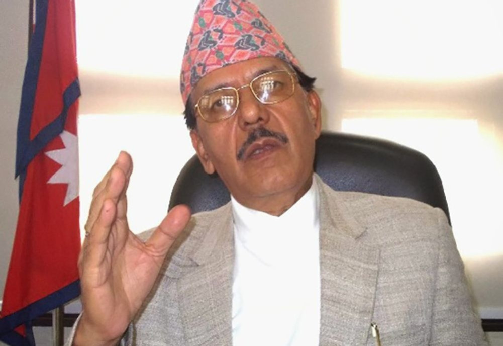 'The Election Commission, not the government, should discuss with the parties'