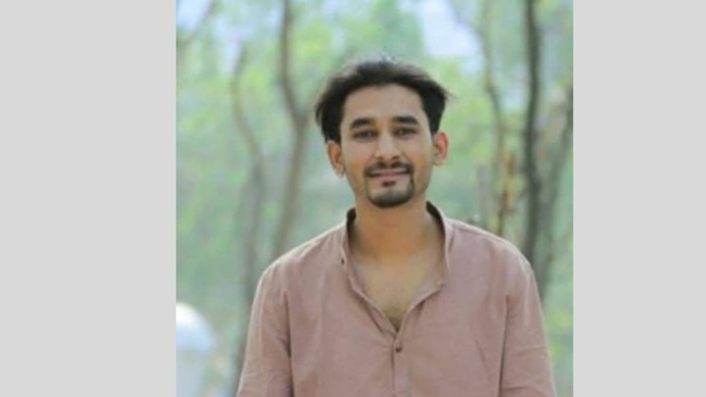 Ojan Astaay, who is studying higher education
