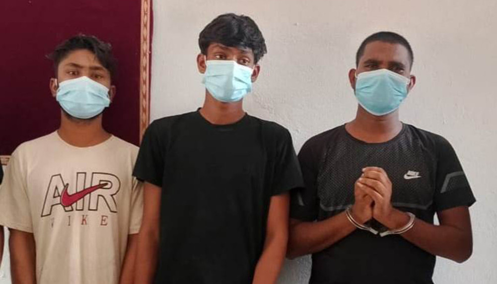 Three arrested for stealing school computers