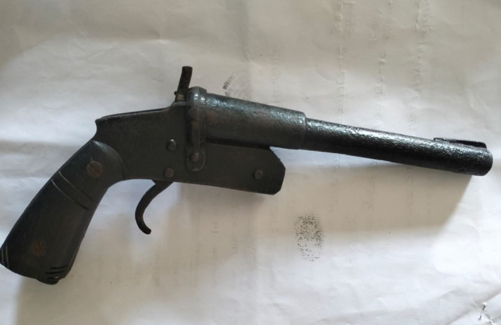 Two people were arrested with a pistol