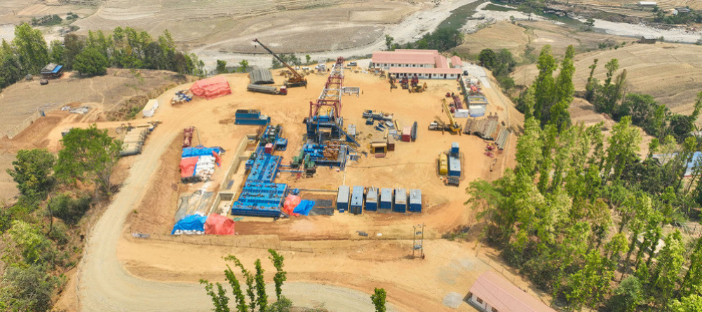 After four thousand drillings, signs of gas storage were seen in Dailekh