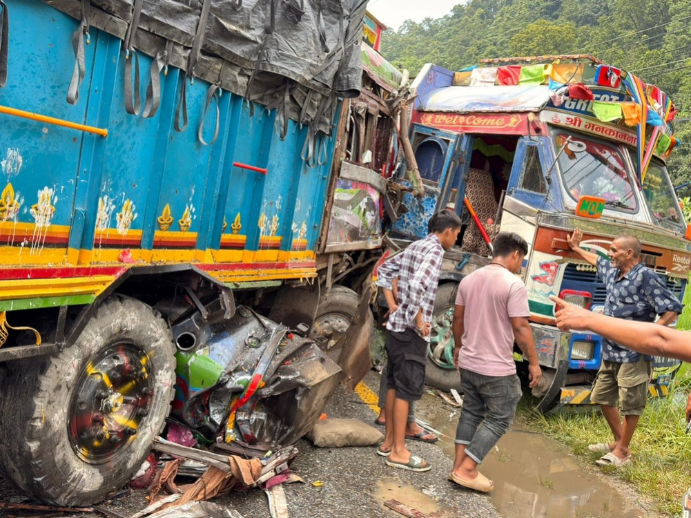 A woman who was injured in a traffic accident died during treatment
