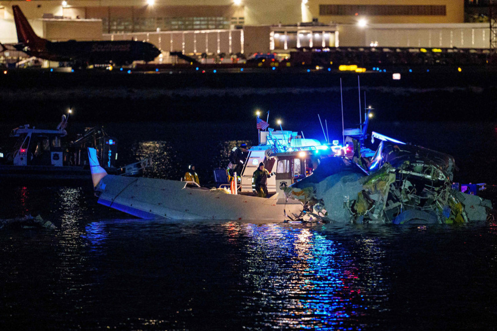 67 people died in the plane crash in America
