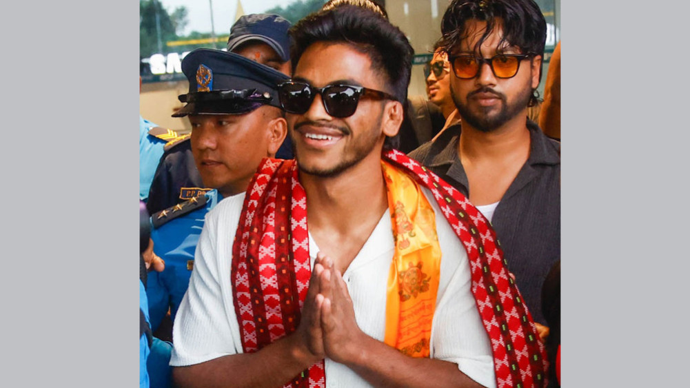 Ravindra will be honored with 1 lakh by the village council