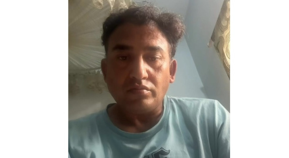 What happened to artist Dhurmus?