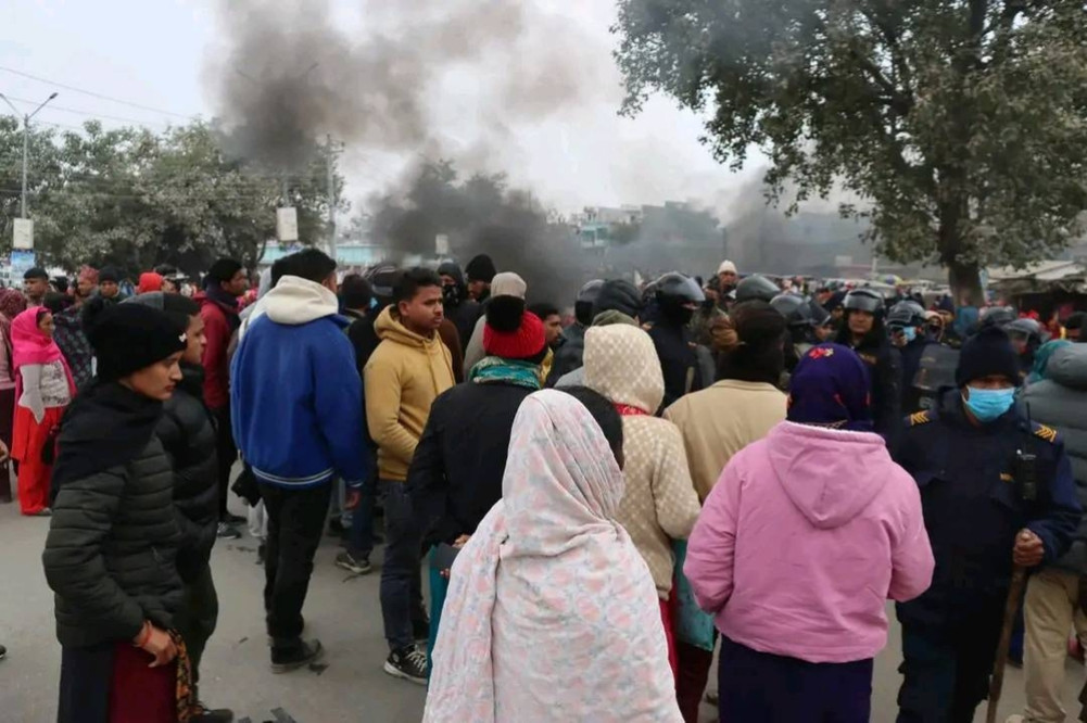 Road blocked in Tulsipur demanding compensation after the death of a woman due to a bus collision