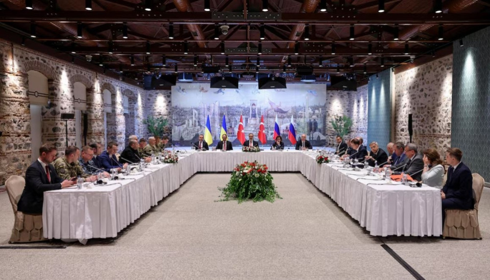 After almost 3 years, 'face to face' talks between Russia and Ukraine