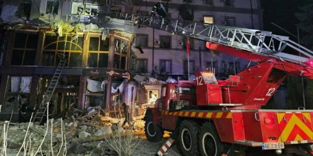 Missile attack by Russia on Zelensky's hometown, four dead