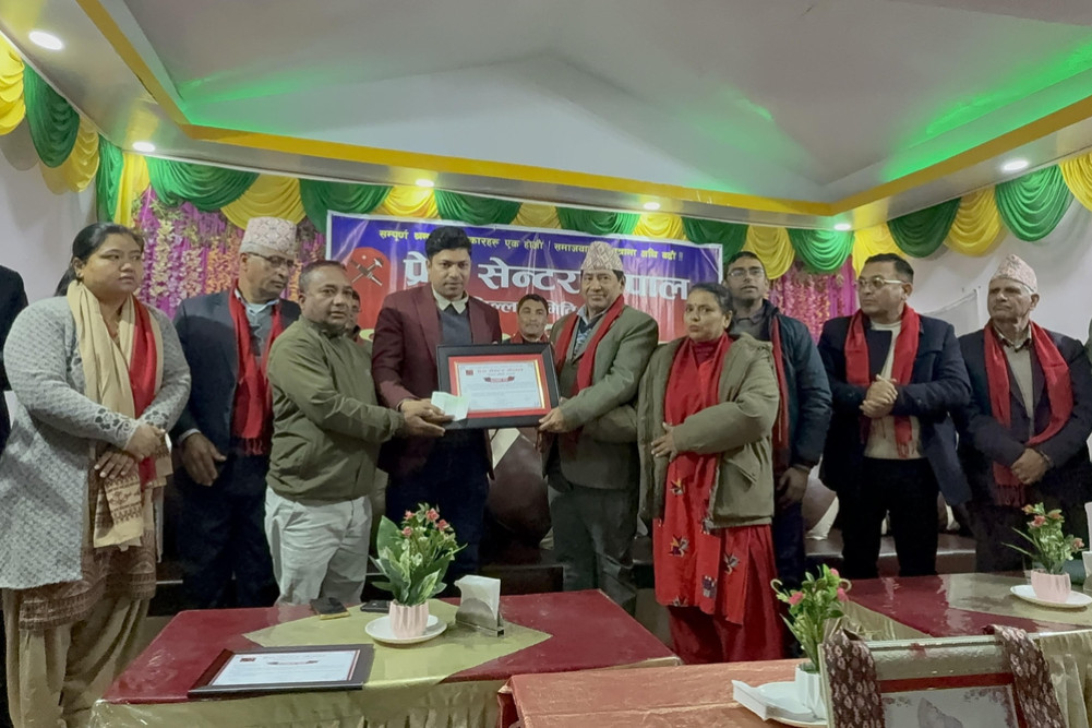 Thaman-Mahesh Memorial Journalism Award to Kantipur Karmi Pariyar