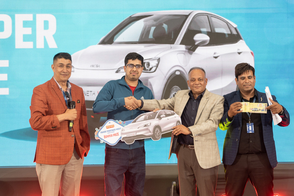 Rameshwar won a car under the Waiwai gift scheme