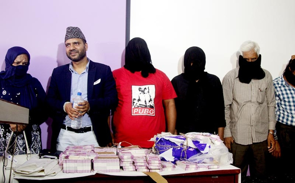 Yunus Ansari leaves, investigation into asset laundering also started
