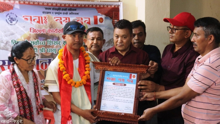 Grand welcome for Everest climber Dhanu in Ramechhap
