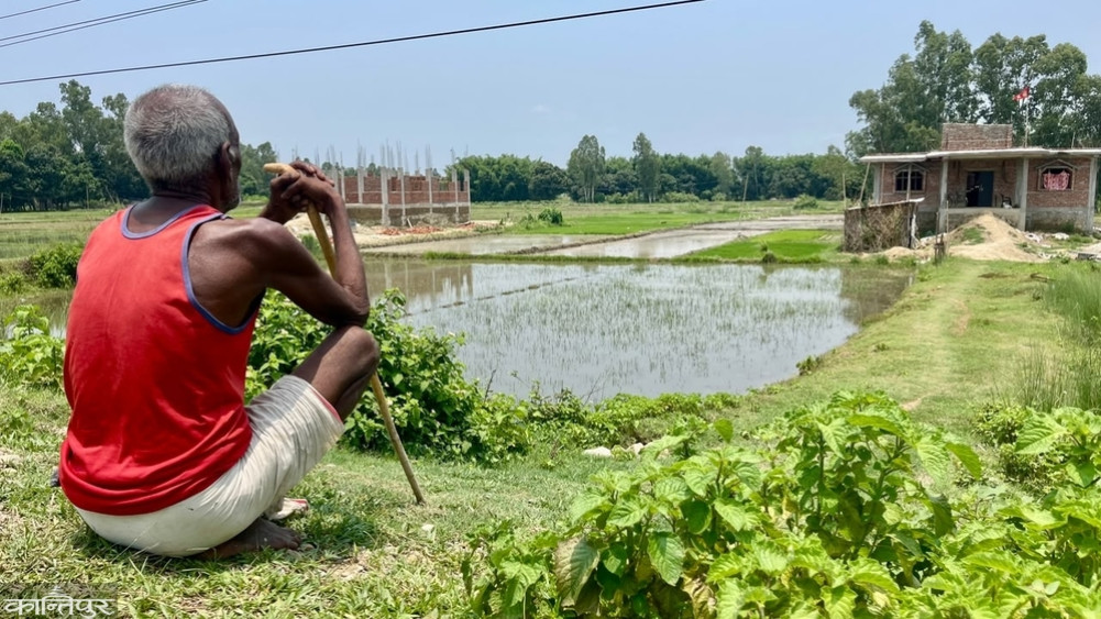 Farmers in trouble: Rising costs, risk of drought