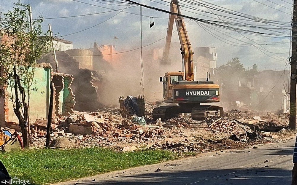 In one week, the Road Division demolished 300 houses in Birgunj