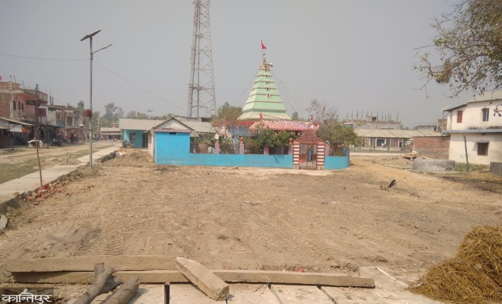 Public land in Rupani Bazaar bought and sold in collusion with public representatives