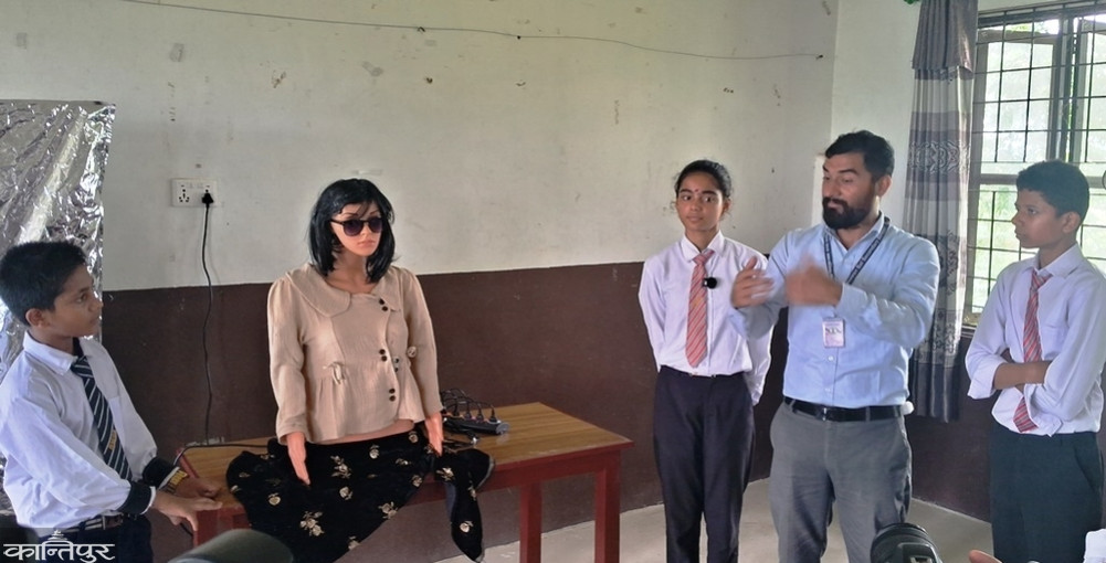 Kawasoti students build robot, from biogas to paper