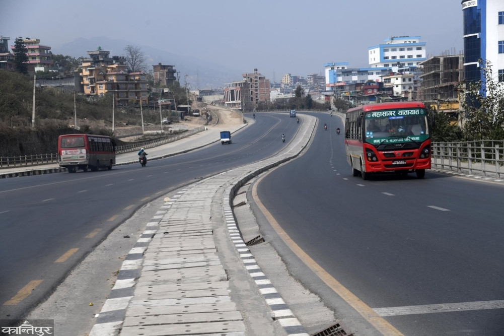884,000 passengers left the Kathmandu Valley in 20 days