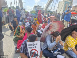 Slogans of squatters echoed in Baneshwor - The Jasmine government of the poor has been defeated