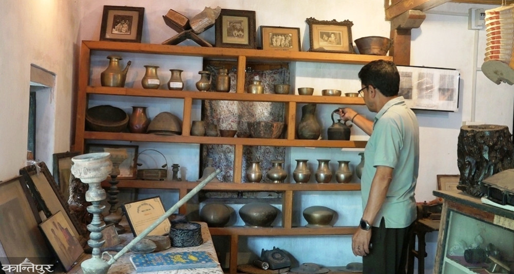 Manoj Narayan's home museum: From the gun refill given to Girija Prasad to bricks and clay pipes from the Chandrashamsher era