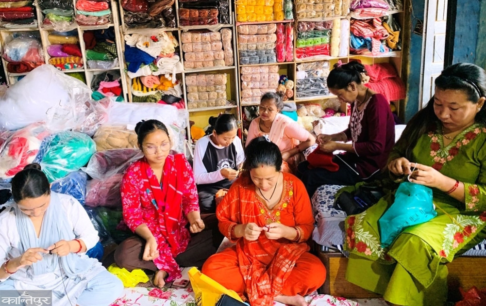 Violence-affected and single women make everything from A to Z from wool