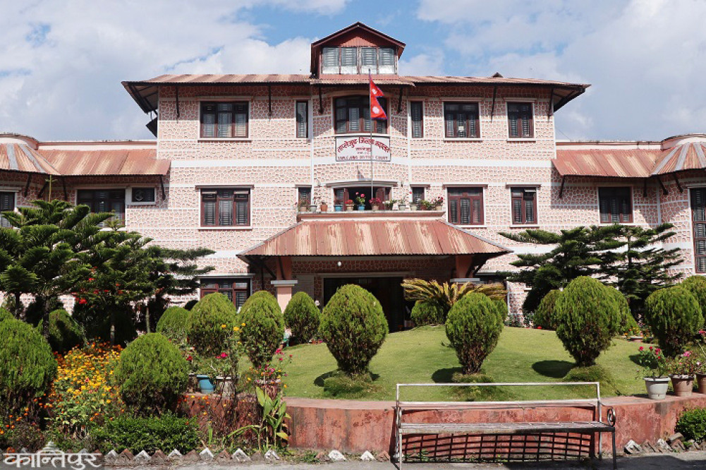 18 years in prison, 700,000 rupees fine in rape case
